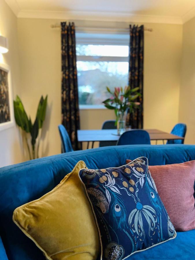 Kist Accommodates - Stylish Headingley Apartment - Parking - 500 Mps Wifi Meanwood Екстер'єр фото