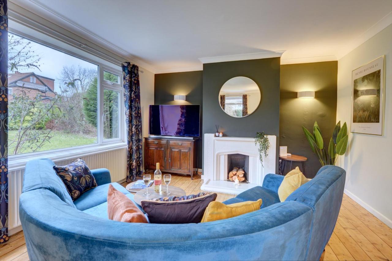 Kist Accommodates - Stylish Headingley Apartment - Parking - 500 Mps Wifi Meanwood Екстер'єр фото