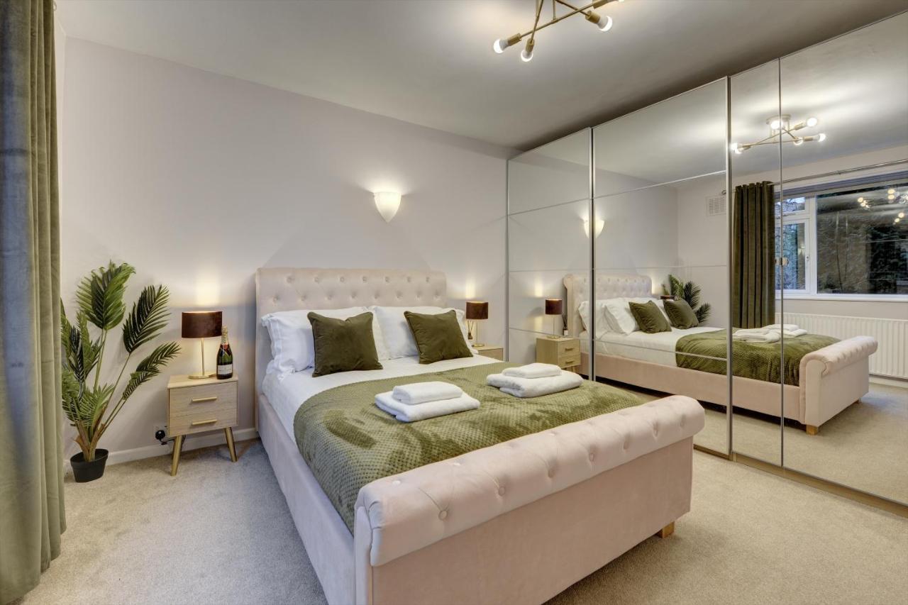 Kist Accommodates - Stylish Headingley Apartment - Parking - 500 Mps Wifi Meanwood Екстер'єр фото